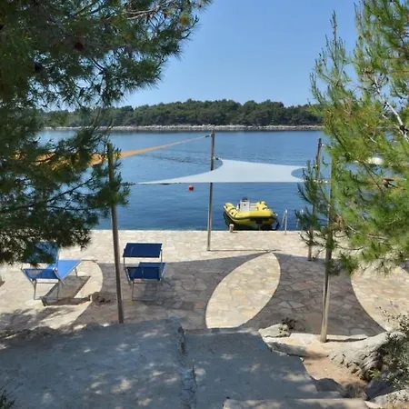 In Karbuni With Sea View, Terrace, Air Conditioning, W-lan 3609-1 Blato (Korcula)