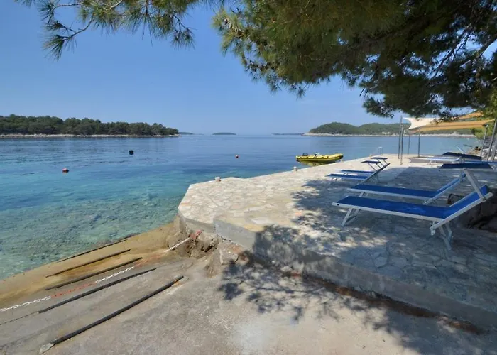 아파트 In Karbuni With Sea View, Terrace, Air Conditioning, W-lan 3609-1 Blato (Korcula)