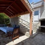 Διαμέρισμα In Karbuni With Sea View, Terrace, Air Conditioning, W-lan 3609-1 Blato (Korcula)