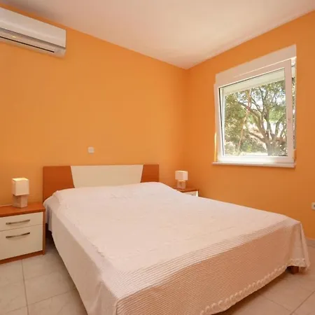 In Karbuni With Sea View, Terrace, Air Conditioning, W-lan 3609-1 Appartement *