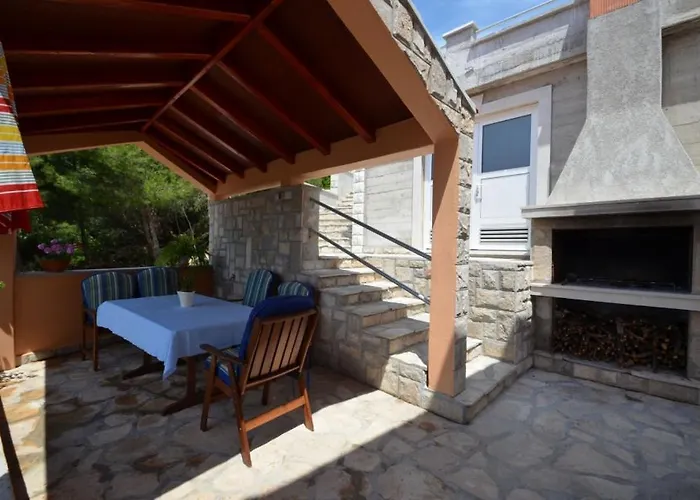 Lejlighed In Karbuni With Sea View, Terrace, Air Conditioning, W-lan 3609-1 Blato (Korcula)